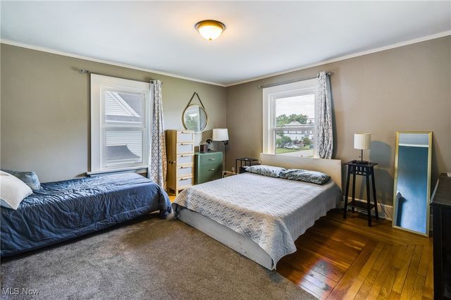 719 Robbins Avenue, Niles, OH 44446