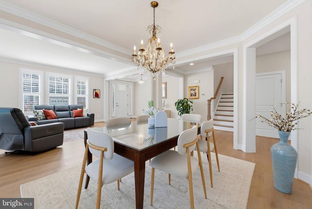 5899 ETHANS WAY, Burke, VA 22015