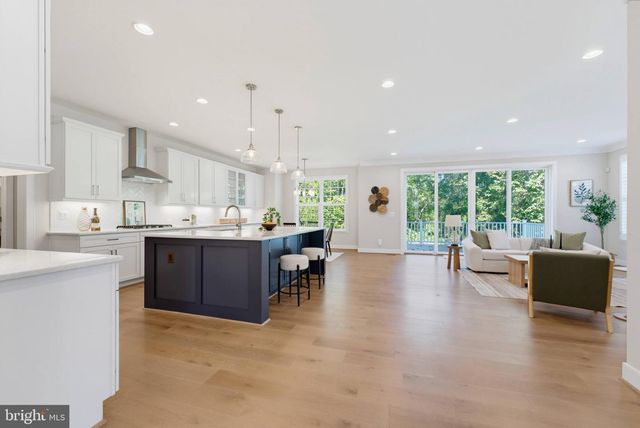 5899 ETHANS WAY, Burke, VA 22015