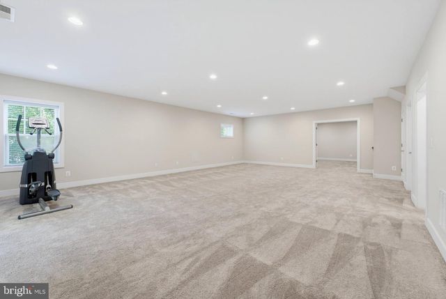 5899 ETHANS WAY, Burke, VA 22015