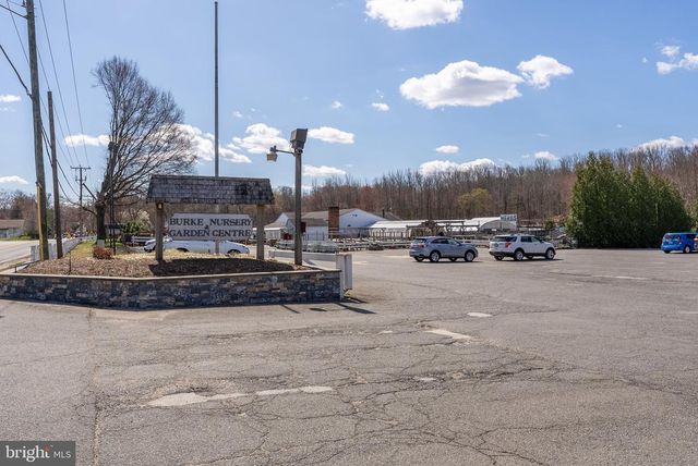 5899 ETHANS WAY, Burke, VA 22015