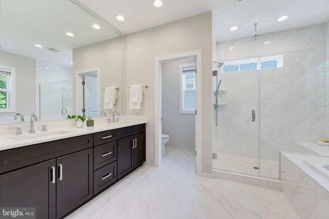 5899 ETHANS WAY, Burke, VA 22015