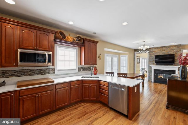 116 WICKHAM TER, Winchester, VA 22602