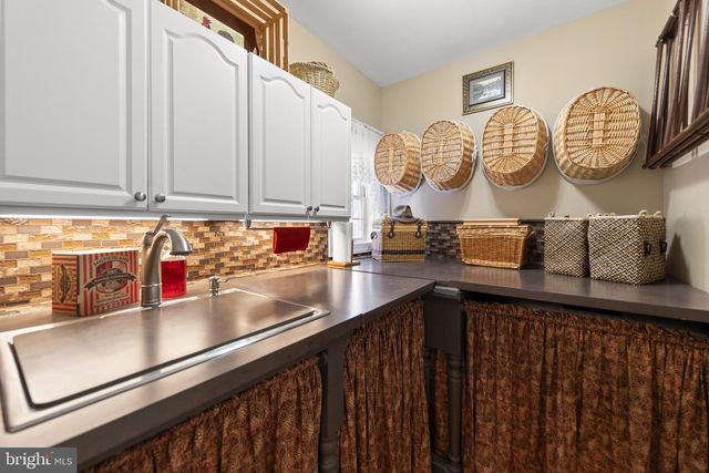 116 WICKHAM TER, Winchester, VA 22602