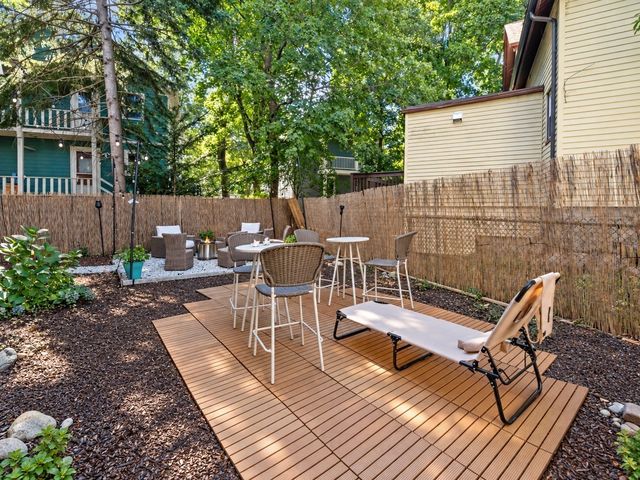 88-90 Auburn St 90, Newton, MA 02466
