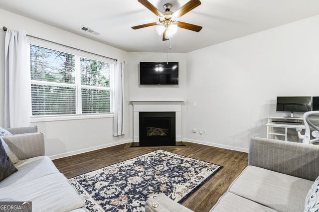 120 Woodhouse Circle, Acworth, GA 30102