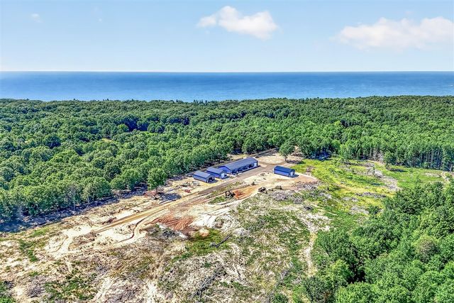 4141 W Dune Lockers Place Unit B, Mears, MI 49436