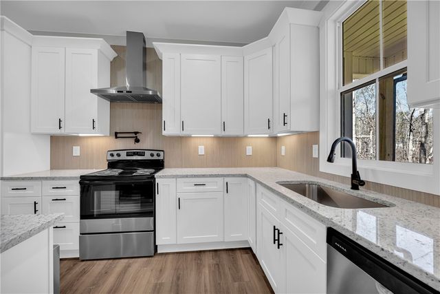 1201 Stillwater Drive, Seneca, SC 29672