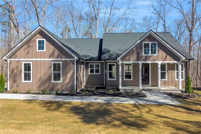 1201 Stillwater Drive, Seneca, SC 29672