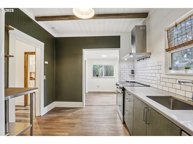 1248 N WATTS St, Portland, OR 97217