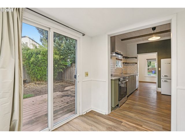 1248 N WATTS St, Portland, OR 97217