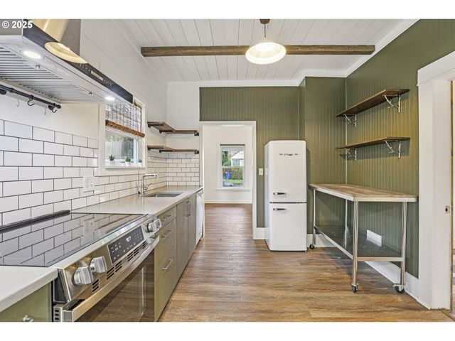 1248 N WATTS St, Portland, OR 97217