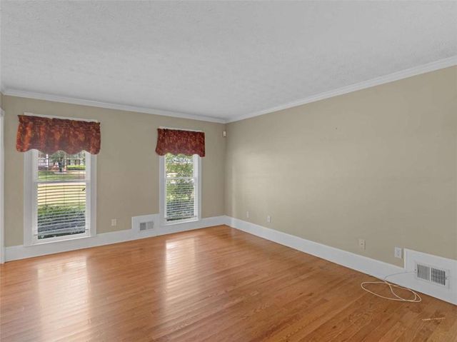 8601 N Shore Drive N, Jonesboro, GA 30236