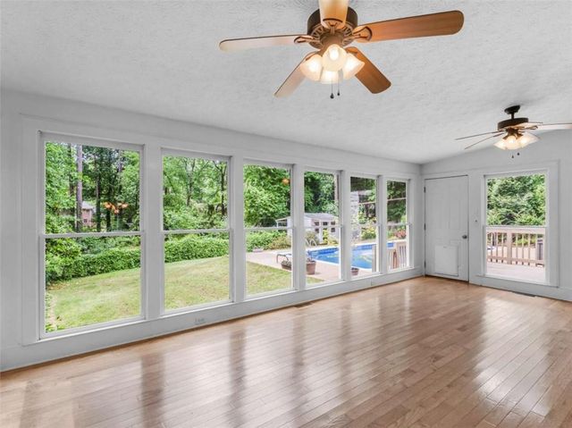 8601 N Shore Drive N, Jonesboro, GA 30236