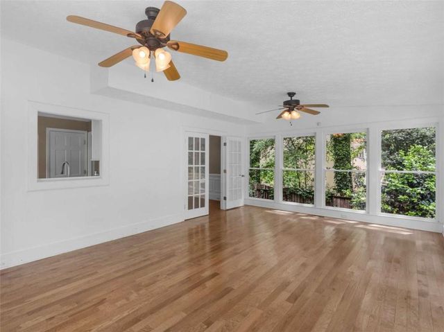 8601 N Shore Drive N, Jonesboro, GA 30236