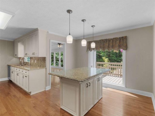 8601 N Shore Drive N, Jonesboro, GA 30236