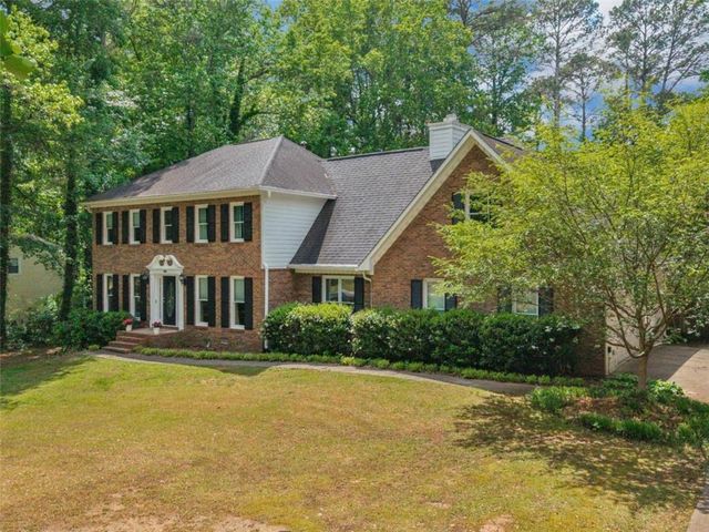 8601 N Shore Drive N, Jonesboro, GA 30236