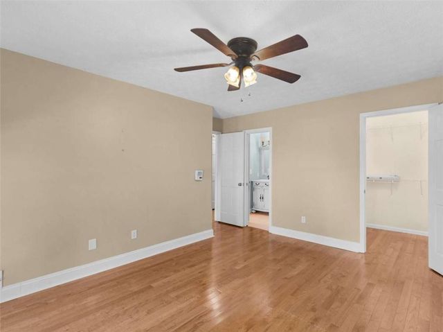 8601 N Shore Drive N, Jonesboro, GA 30236
