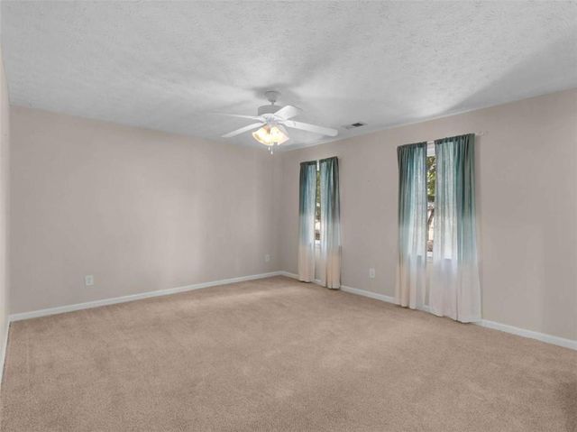 8601 N Shore Drive N, Jonesboro, GA 30236