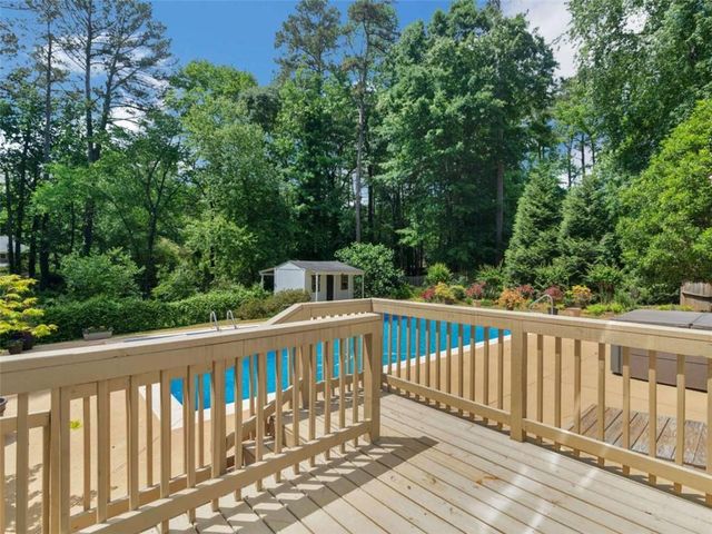 8601 N Shore Drive N, Jonesboro, GA 30236