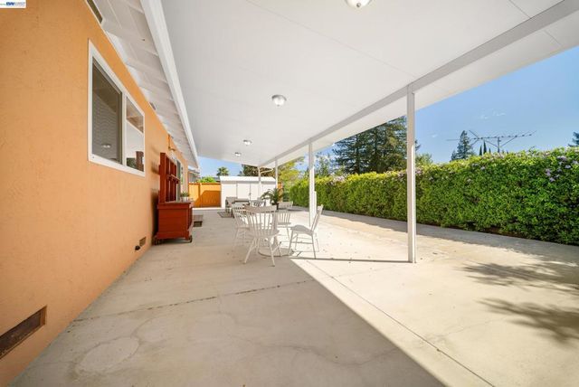 259 Donegal Way, Martinez, CA 94553