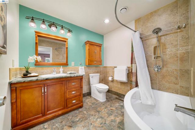 259 Donegal Way, Martinez, CA 94553