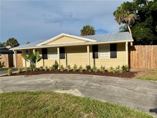 856 28th Avenue, Vero Beach, FL 32960