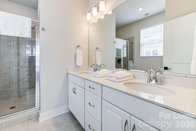 3011 Jolene Court, Charlotte, NC 28206