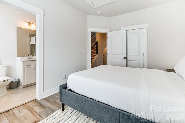 3011 Jolene Court, Charlotte, NC 28206