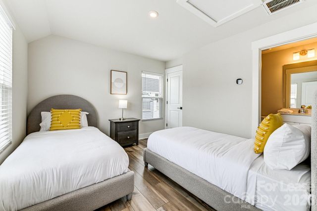 3011 Jolene Court, Charlotte, NC 28206