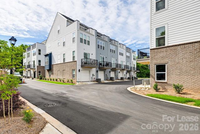 3011 Jolene Court, Charlotte, NC 28206