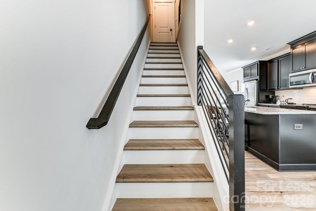 3011 Jolene Court, Charlotte, NC 28206