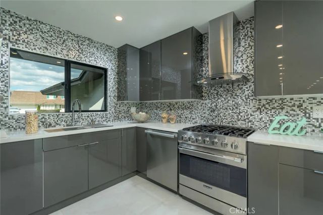 19806 Needles, Chatsworth, CA 91311