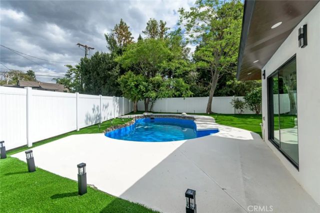 19806 Needles, Chatsworth, CA 91311