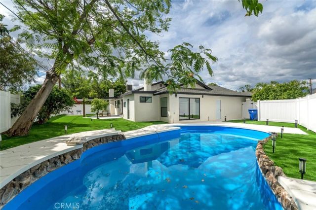 19806 Needles, Chatsworth, CA 91311