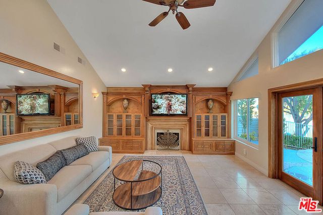 3800 Weatherly Circle, Westlake Village, CA 91361