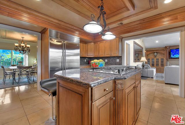 3800 Weatherly Circle, Westlake Village, CA 91361