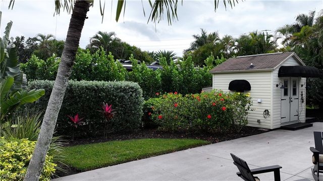 4628 Southern Breeze DR, Naples, FL 34114
