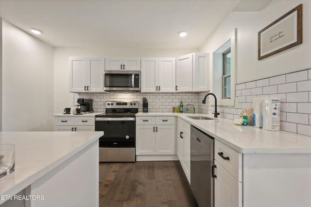 329 Ownby St Unit 1406, Gatlinburg, TN 37738
