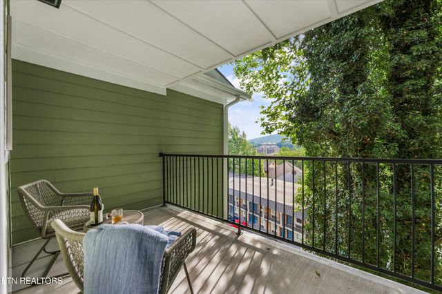 329 Ownby St Unit 1406, Gatlinburg, TN 37738