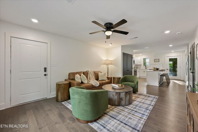329 Ownby St Unit 1406, Gatlinburg, TN 37738
