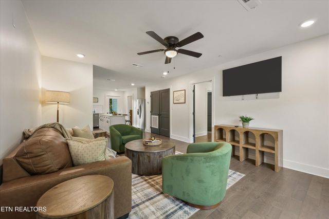 329 Ownby St Unit 1406, Gatlinburg, TN 37738