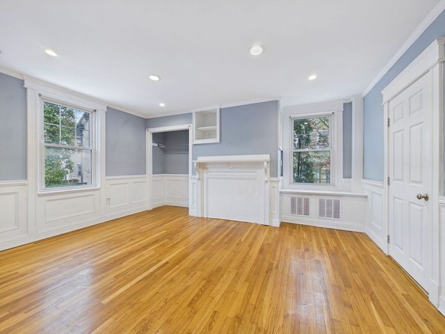 154 Maxfield St, New Bedford, MA 02740