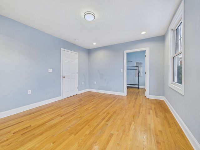 154 Maxfield St, New Bedford, MA 02740