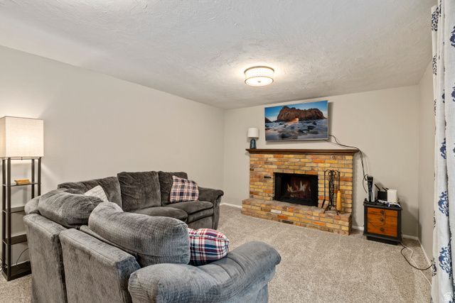 7931 S NORWOOD RD, Cottonwood Heights, UT 84121