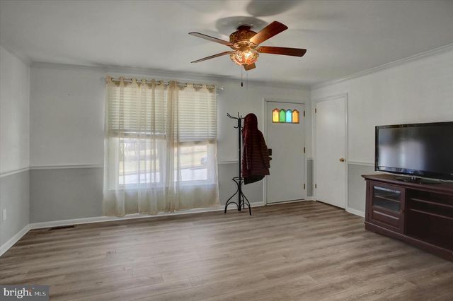 340 RIDGE AVENUE, Waynesboro, PA 17268