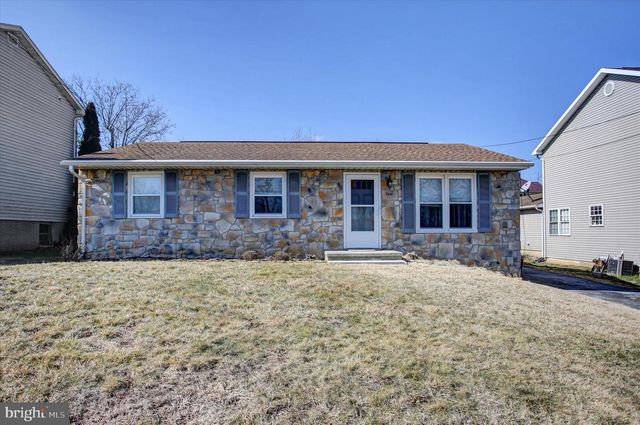 340 RIDGE AVENUE, Waynesboro, PA 17268