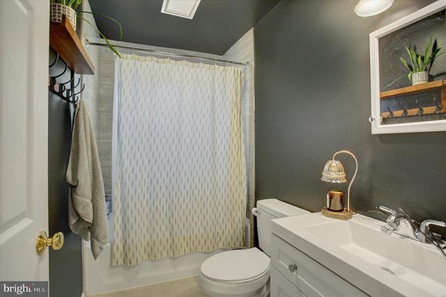 340 RIDGE AVENUE, Waynesboro, PA 17268