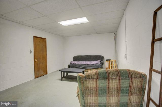 340 RIDGE AVENUE, Waynesboro, PA 17268