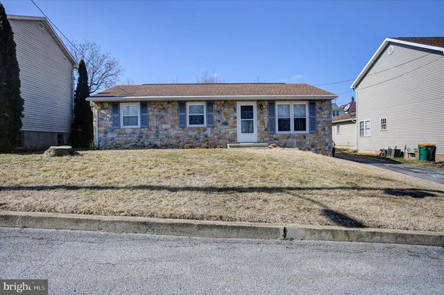 340 RIDGE AVENUE, Waynesboro, PA 17268